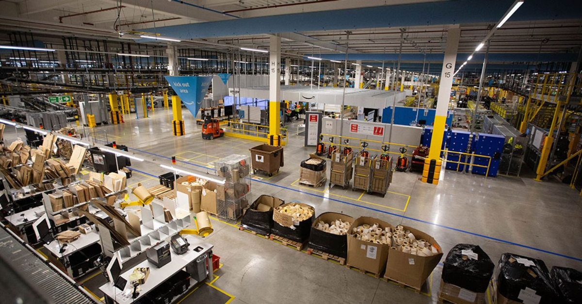 How Fulfilment Centres Work: A Behind-the-Scenes Look